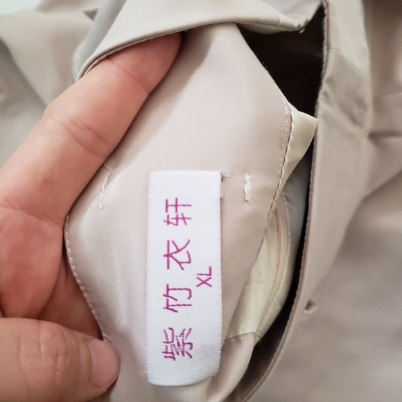 Six Skirts - Picture 10 of 16